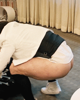 bestmenz:  nkdndfms:Adam DeVine BestMenz honors for Adam Devine.  Funny, thick celebrity