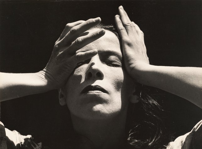 sfmoma:  To #PlayArtfully today, use the power of the sun and the buildings, objects