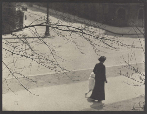 poboh:Riverside Drive and 83rd Street, New York, 1914, Paul Strand. American (1890 - 1976)