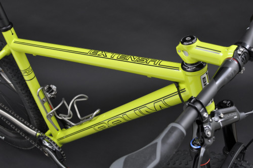 bikeplanet:  GTR PINS Barbados, Black Metallic, Extensa Baum Cycles #mtbday