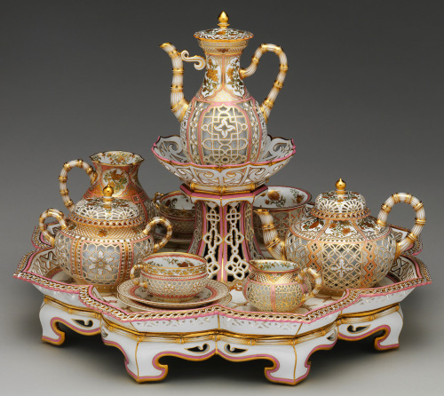 ufansius:Porcelain coffee and tea service, designed by Hyacinthe Régnier - Sèvres, circa 1860.