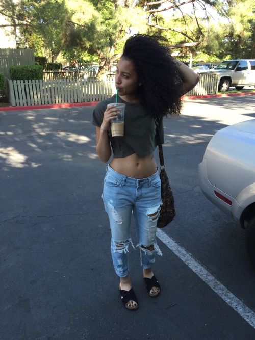 dranamichelle:  one windy day