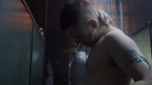 mensbuttsandass:  Taron Egerton