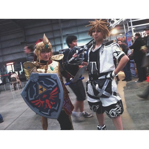 necracrosome: These cosplayers though #legendofzelda #kingdomhearts #cosplay #paxaus #wonderflex