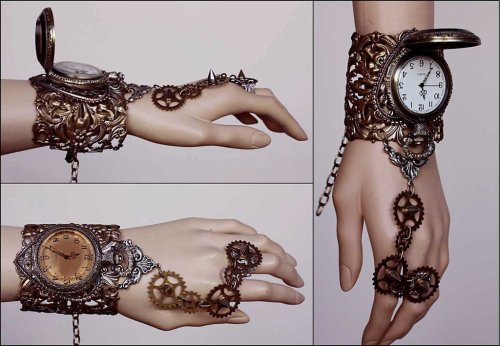 pianokeysandmusicnotes: Large watch face spiked cuff by ~Pinkabsinthe