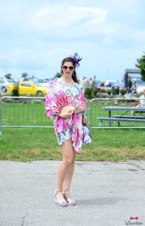 Streets of Toronto… a fan @WoodbineRacing #QP2013 Check out more street styles at lucidato.tu