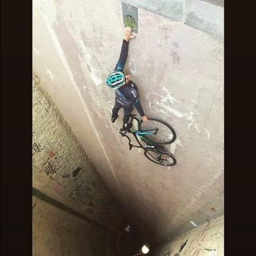 hizokucycles:  #Repost from @largo_hs Hangin on for dear life… #bike #biker #bikes #bikelife #photog