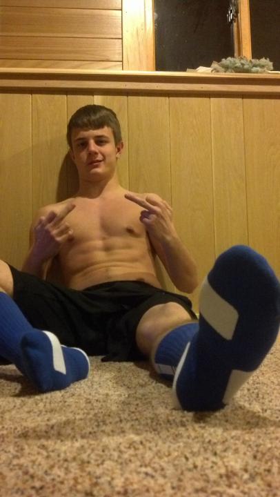 mydirtybrain:  foot master