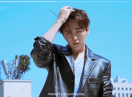 Seungkwan For Cosmopoloitan Korea (ft. Dokyeom)