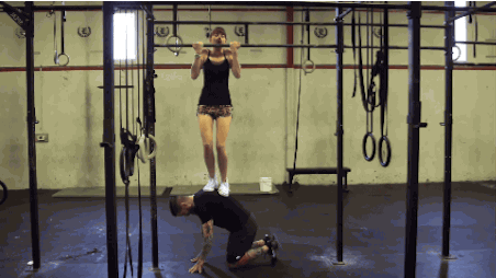 falloutboy:  theyoungerbloodchronicles:She wants to dance like Uma Thurman, bury