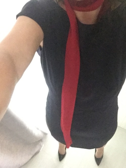 At work bored, start of photo strip to get me horny