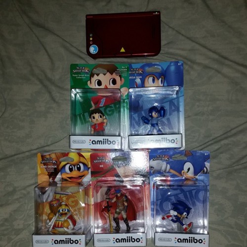 This weekends finds. Not too bad.  #amiibo #amiibohunter #new3dsxl #Pokédex #villager #megaman #kingdedede #ike #sonic