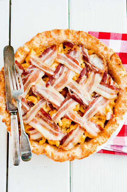 screw-it-and-eat-everything:  Epi(e)cness by stephsus on Flickr.