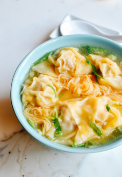 craving-nomz:  Cantonese Wonton Noodle Soup
