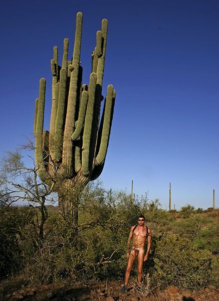 asian-and-nudist:  Would be nice to get a tan at the desert. 