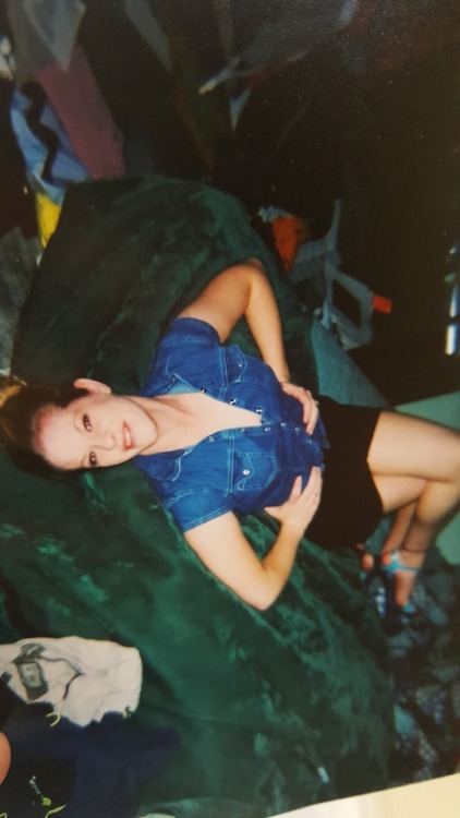 mormonmarine84:My sexy Mormon wife Diane when she was younger!