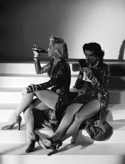 Marilyn Monroe &amp; Jane Russell on the set of ‘Gentlemen Prefer Blondes’1953