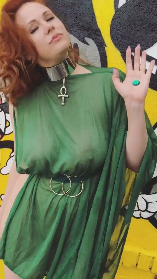 pornfone:  Maitland Ward