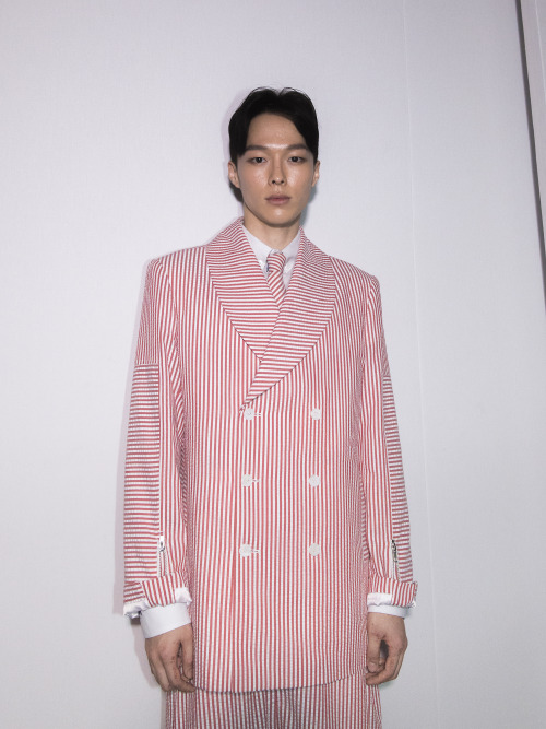 Seoul Fashion Week 2016 S/S BackstageMUNSOO KWONJANG KIYONG