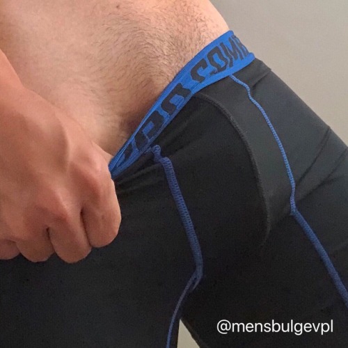 mensbulgevpl: Reached 1000 followers!  Thank you for following this blog. I start to show more of my