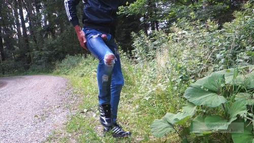 wetting ripped jeans cock out boy outdoor- more wetting pix->http://femboydl.tumblr.com/archive