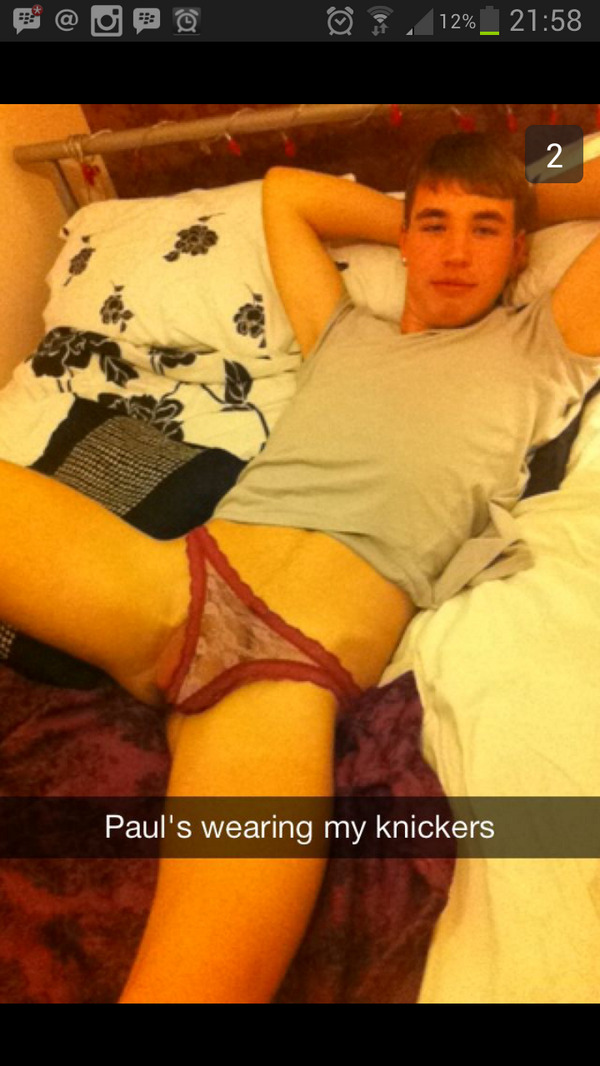 intostraightnakedguys:  Paul