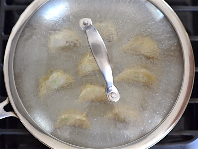 foodffs: PORK GYOZA (POTSTICKERS) Really nice recipes. Every hour. Show me what you