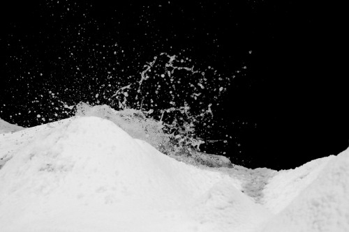 wave splash snowby Slobodan Antić