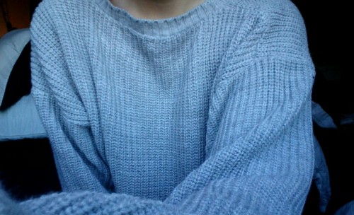 realfoxfur: Jumper weather ♥