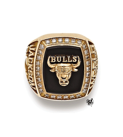 gotemcoach:  THAT PHIL JACKSON JEWELRY  #GotEmCoach 