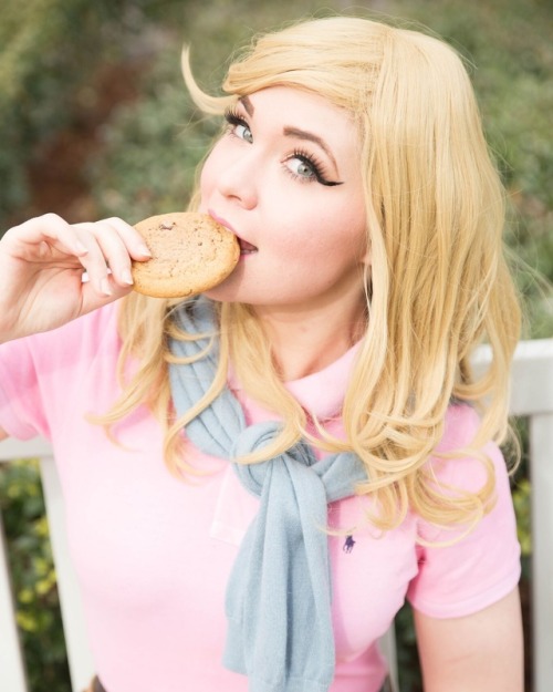 &hellip; I really can&rsquo;t believe I cosplayed this. Especially at a church!!! It was unb
