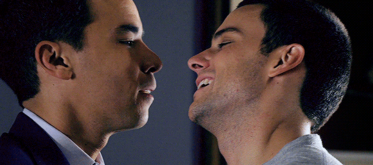ricamora-falahee:  “I want you. Marry me, Oliver Hampton. Marry me so I can spend