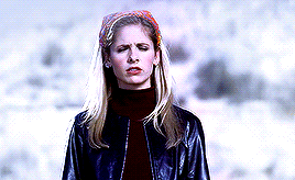 saraheliza:  GIF MEME☆ anonymous asked: buffy summers + 14. night and day ☆