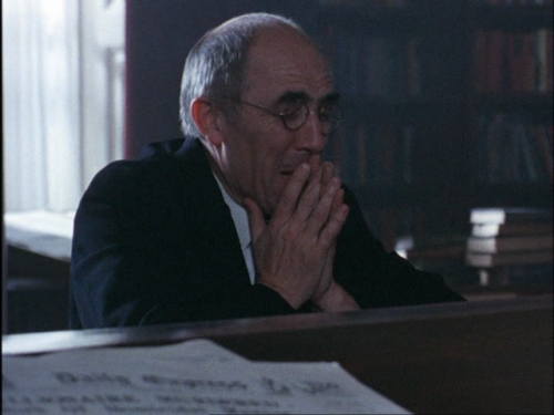 maisouipoirot:Donald Sumpter as Mr Cust in Agatha Christie’s Poirot #31, “The ABC Murders” (1992)