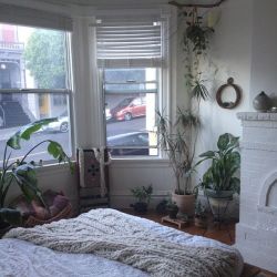 s-un-rise:  room goals wow 