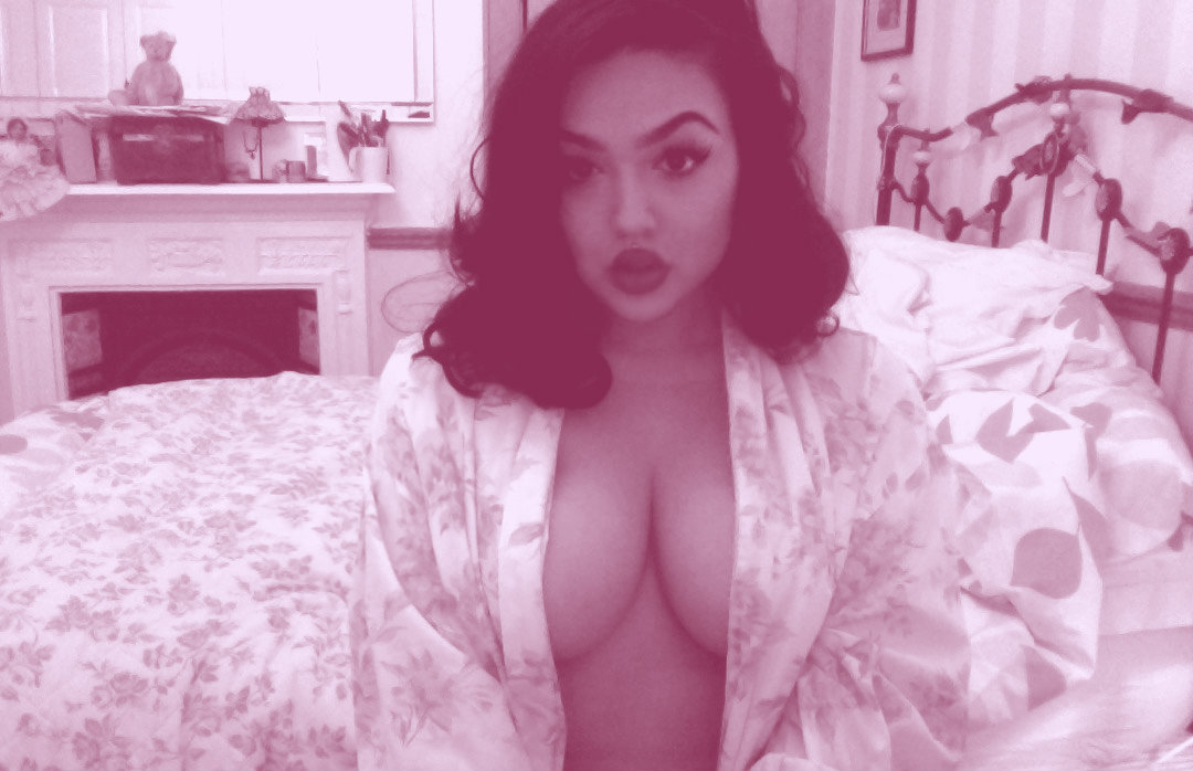 myrisingvoice:  I didn’t intend on matching with the the bed sheets. 