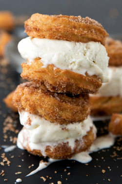 fullcravings:  Churro Ice Cream Sandwiches