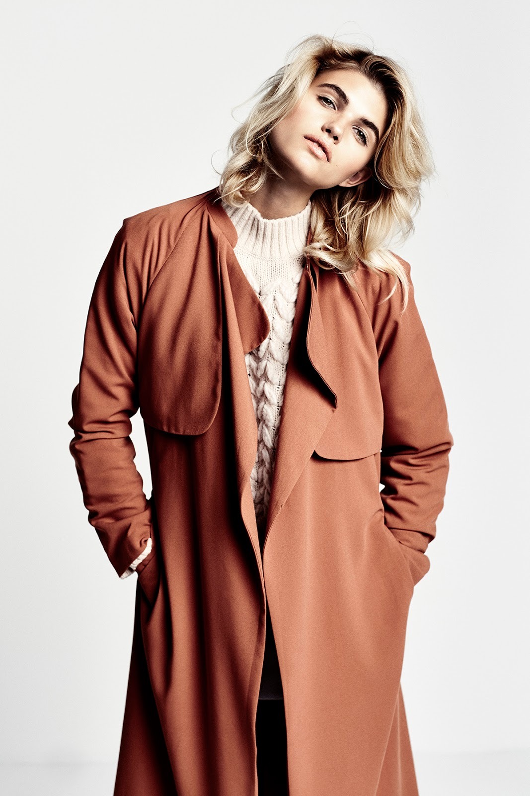 classicmodels:        Louise Mikkelsen By Nicklas Ingemann For Revs Mag!