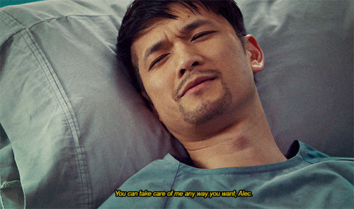 cardiamachina: “Hi,” Magnus Bane semi-drawls, eyes half-lidded and blinking up at him (dare Alec say