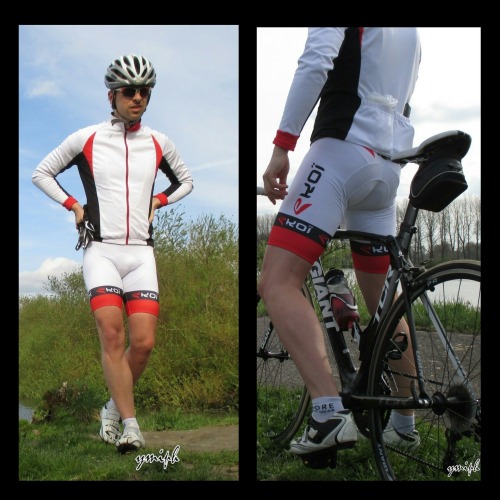 I went cycling today and enjoyed the feeling of the lycra… but also enjoyed the nice weather 