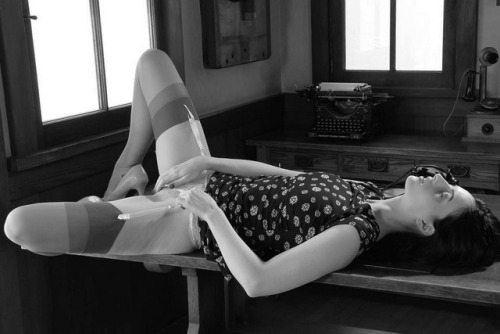 Office FantasyFollow In search of beauty and please don’t copy…. reblogOnly high resolution pictures