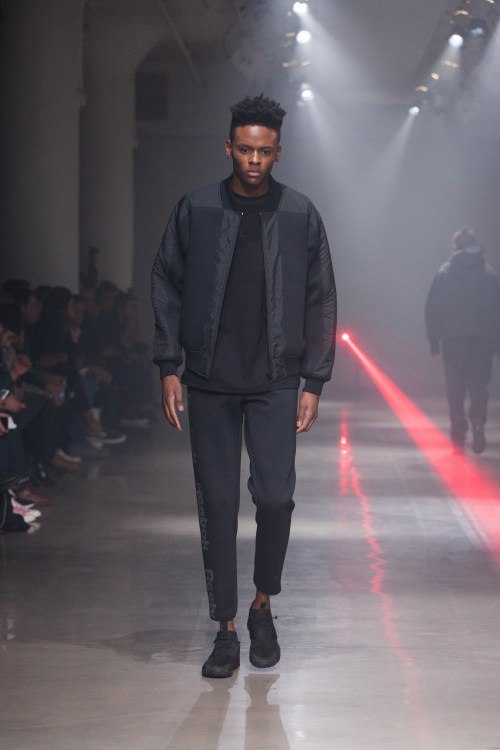 blndbl:    N.HOOLYWOOD 2016 Fall/Winter Collection Protects Against Extreme Conditions