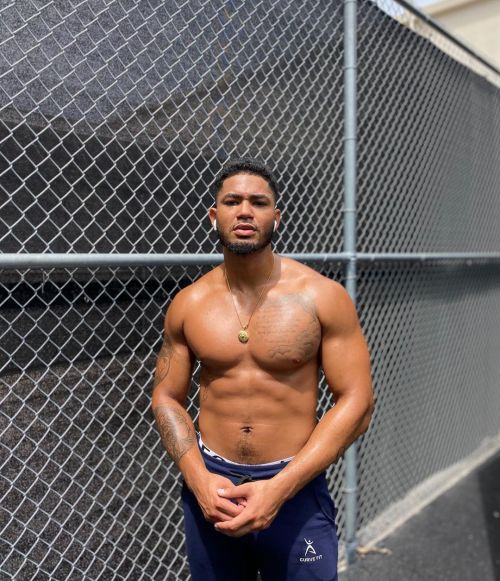 themeninthistown: