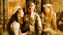 House Of Ladies Week 2020 Day 3: House Lannister