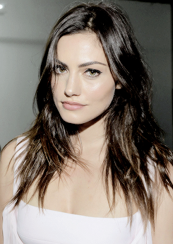 dailyptonkin:  Phoebe Tonkin attend the Dion Lee fashion show during Mercedes-Benz Fashion Week Spring 2015 in NYC (September 6, 2014)  