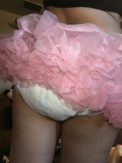 Little-Miss-Kissy:  Princess Has A Wet Diapey