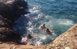 black-waterss:  Blowhole fun 