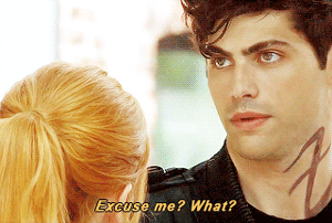 magnusandalec:Cleared some junk off my computer so I could make a few gifs before bed.