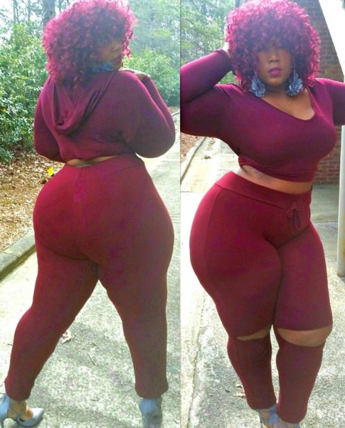 shadesofexcellence: Curvy Chrissy