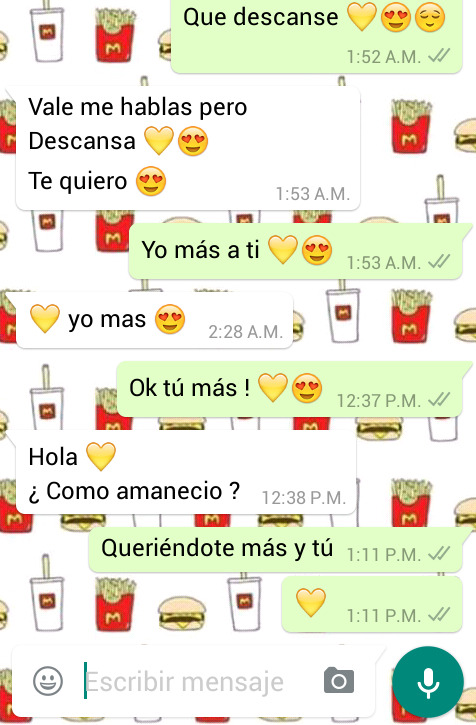 more-smiles-and-cry-less:  cereal-con-ron:  Así  😍💛  Parejas… 